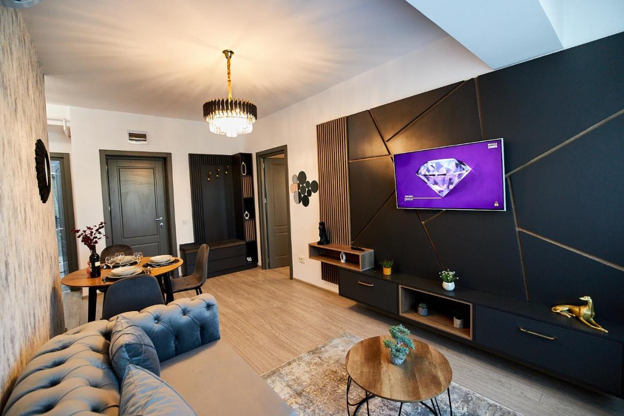 Uptown Apartments Jassy Zewnętrze zdjęcie