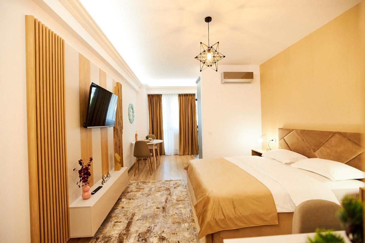 Uptown Apartments Jassy Zewnętrze zdjęcie