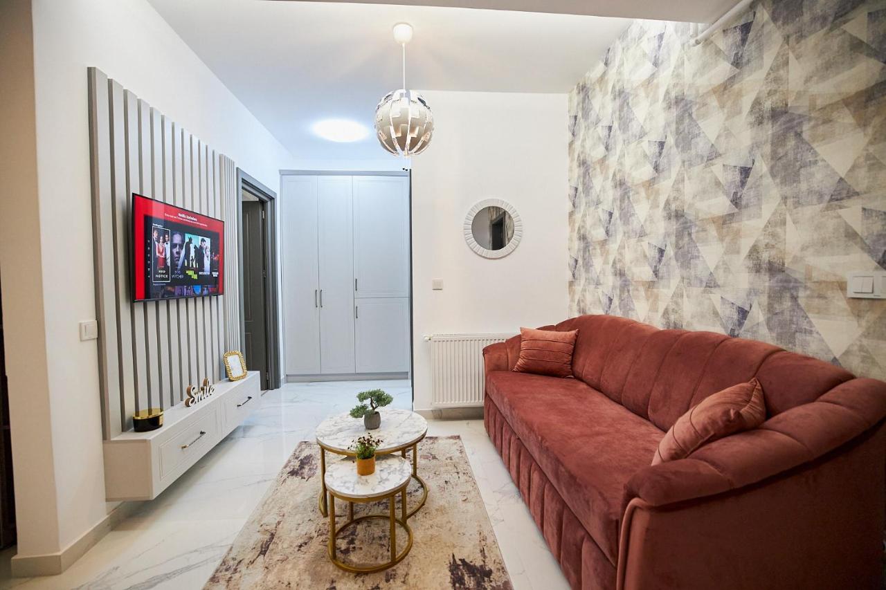 Uptown Apartments Jassy Zewnętrze zdjęcie