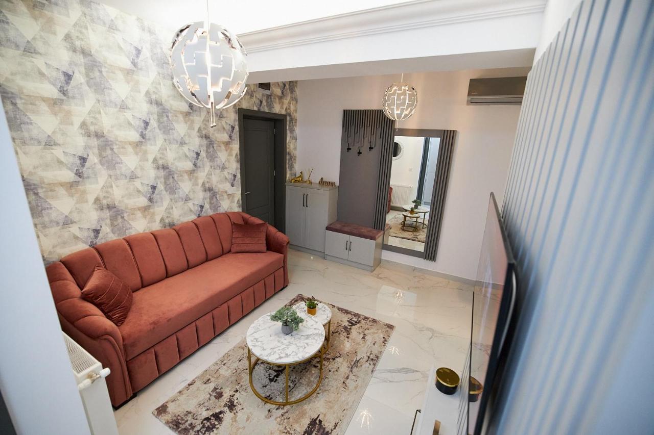 Uptown Apartments Jassy Zewnętrze zdjęcie