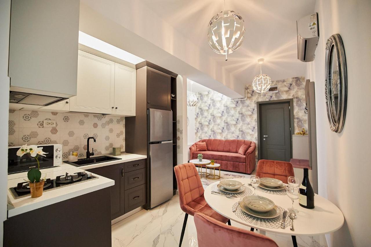 Uptown Apartments Jassy Zewnętrze zdjęcie